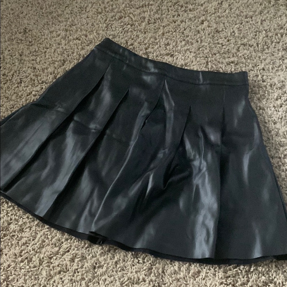 Black Pleated Mini Skater Skirt for Cocktail